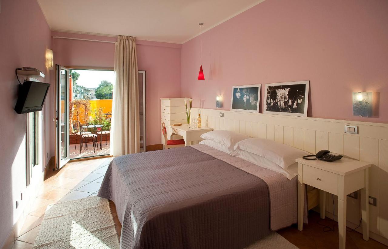 Marin Hotel Pula Pokoj fotografie